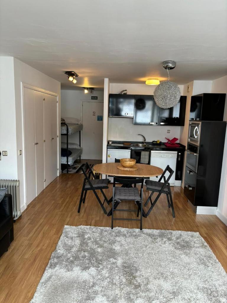Apartamento Astun Bagian luar foto